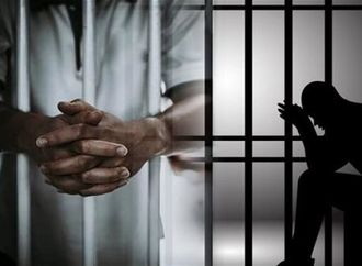 تفاصيل واقعة العثور على جثتى شخص ووالدته بشقتهما في الإسكندرية