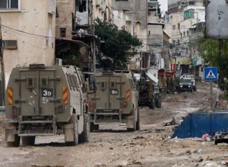 الضفة.. الجيش الإسرائيلي ينكل بطفلين فلسطينيين ويعتقلهما