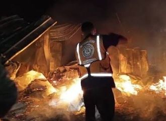 غزة.. مصرع طفلتين إثر حريق اندلع في خيمة للنازحين بمواصي خان يونس