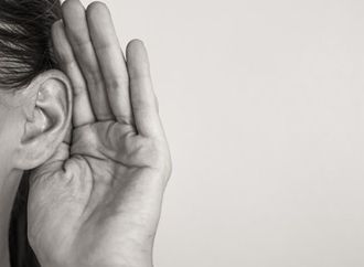 حل لغز "الطنين" الغامض.. صوت يسمعه الملايين حول العالم