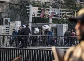 المخابرات التركية تبحث عن حلول لحلب بين دمشق وواشنطن وحزب "ديم" التركي يدعو أنقرة لفتح حوار مع "قسد"