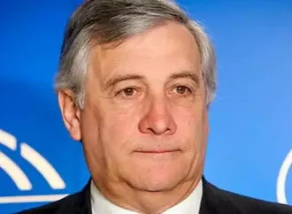 روما تدخل على خط الوساطة وتقترح استضافة محادثات لبنان وإسرائيل