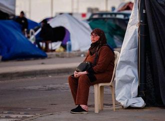 خمسة أسئلة عن الحرب في لبنان وتداعياتها بعد شهر على اندلاعها