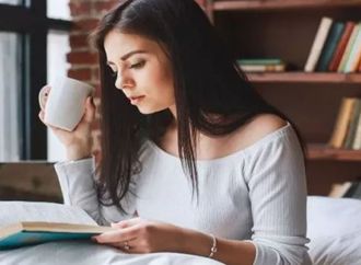 من الطفولة إلى الشيخوخة.. كيف تعزز القراءة الاحتياطي المعرفي وتحمي الدماغ