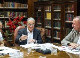 تفاصيل جلسة الخطيب وياسين منصور وعبد الحفيظ مع الجهاز الفني واللاعبين