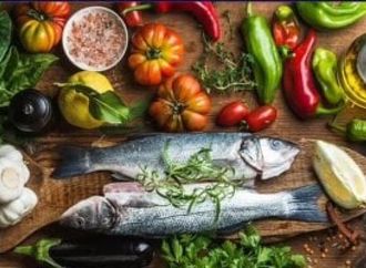 صحتك بالدنيا.. الطريقة الصحية لتناول الخضراوات وطرق الوقاية من حصوات المرارة