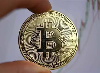 «البيتكوين».. تعرف على عقوبة التعامل بالعملات الافتراضية؟