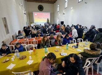 أين يتوزع أكبر عدد من اللاجئين الأوكرانيين في أوروبا؟