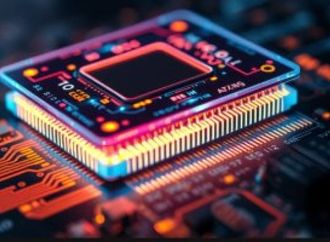 أداء أسرع وقوة ذكاء اصطناعى مضاعفة.. شركة Arm تطلق معالج جديد للهواتف