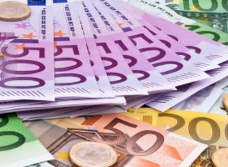 اليورو يتراجع في ختام تعاملات اليوم الإثنين 25 مايو 2026 بالبنوك المصرية