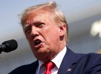 عاجل.. الرئيس الأمريكى يهدد بالسيطرة على جرينلاند: سنفعل ذلك باللين أو بالشدة