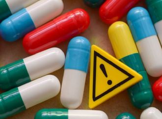 سحب مئات الآلاف من المكملات الغذائية من الأسواق الأمريكية بسبب خطر التسمم