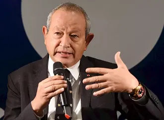 إيطاليا تمنح نجيب ساويرس وسام "نجمة إيطاليا" برتبة الضابط الأكبر