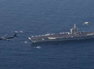 إن بي سي نيوز: تحرك حذر للملاحة في مضيق هرمز مع عبور 19 سفينة منذ إعلان الهدنة