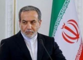 عراقجي يستبعد لقاءً بين خامنئي وترامب: يجب أن نكون واقعيين