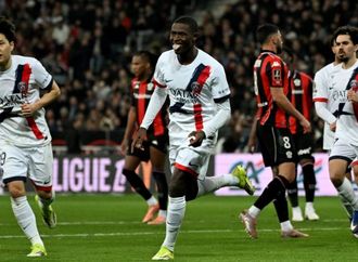 بطولة فرنسا: باريس سان جرمان لتأمين صدارته قبل قمته مع ليفربول