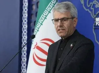 "لا رسوم عبور في هرمز".. إيران ترد على إسرائيل وتكشف تفاصيل التعاون مع عُمان