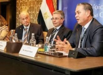 مصلحة الجمارك: ميكنة الإجراءات وخفض زمن الإفراج لتقليل الأعباء على المستثمرين