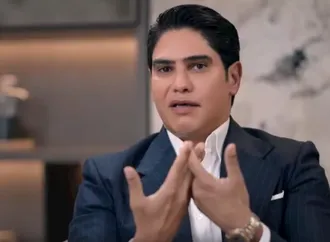 "أبو هشيمة": تهديد إغلاق مضيق هرمز "بلطجة اقتصادية ومش شطارة"