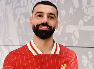 بعد إثارة الجدل.. تعرف على سر اختيار محمد صلاح اسم "ليل" لمولوده الجديد