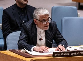 إيران تطالب الأردن و 4 دول خليجية بتعويضات عن "مشاركتها" في الحرب ضدها