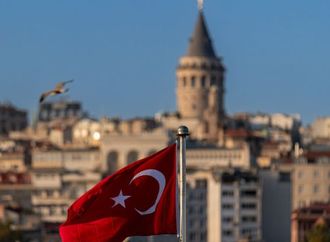 تركيا تعتزم استرداد 180 "داعشيا" من سجون العراق واجتماع حاسم الأسبوع المقبل