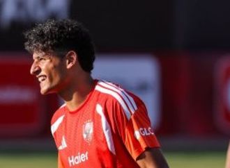 مصدر فى الأهلي يكشف موقف العناصر الشابة من المشاركة مع الحسين عموتة