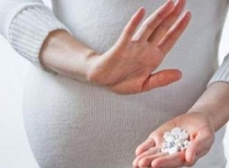 دراسة تحذر الحوامل من الجلوس لفترات طويلة
