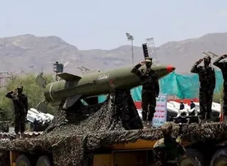 بعد هجماتهم على السعودية.. ماذا يمتلك الحوثيون في ترسانتهم الصاروخية؟