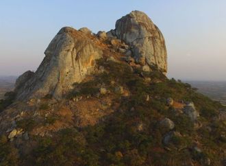 في إفريقيا.. أقدم محرقة جنائزية تكشف عن امرأة غامضة عاشت قبل 9500 عام