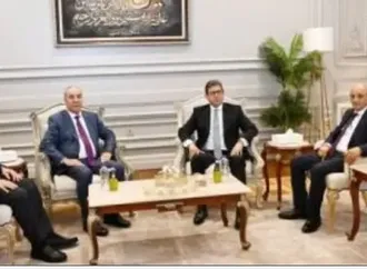 رئيس المخابرات العامة المصرية يلتقي وفد السلطة الفلسطينية لبحث تطورات القضية الفلسطينية
