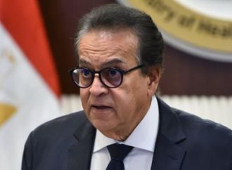 وزير الصحة يتابع تداعيات حادث تصادم الطريق الأوسطي بالجيزة.. 10 وفيات و24 مصابًا