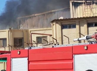 اندلاع حريق هائل داخل عمارة سكنية بقرية قفادة بمركز مغاغة شمال المنيا