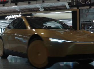 ماسك يعلن بدء إنتاج "سايبر كاب" أول تاكسي ذاتي القيادة من تسلا