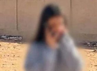 النيابة تتمسك باتهام طفلى قضية دهس بائعة الشاى.. والمتهمان ينكران أمام المحكمة