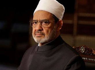 شيخ الأزهر يشكر عائلات ضحايا حادث بني محمديات على قبول العفو والصلح: جسدتم أسمى معاني الحكمة