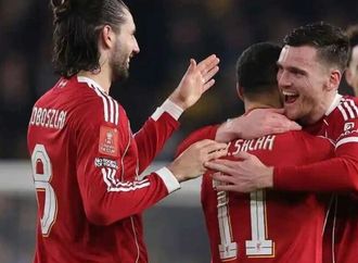 بعد محمد صلاح.. ليفربول يعلن رسميا ثاني الراحلين عن "أنفليد"