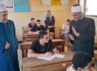 قيادات الأزهر بالشرقية يتابعون سير امتحانات الدور الثانى بلجنة معهد الصفوة