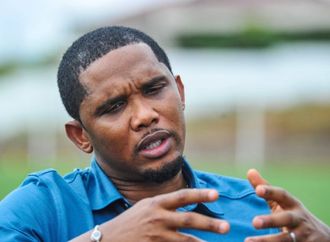 صامويل إيتو يعلق على خسارة الكاميرون أمام المغرب بكلمتين