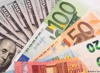 بعد قرار البنك المركزي.. سعر العملات الأجنبية اليورو والدولار الآن