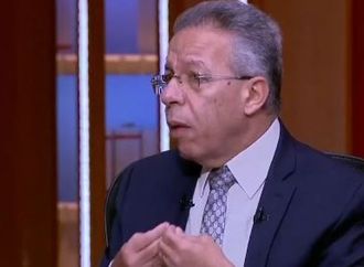 بعد أزمة الشاطبي.. نقيب الأطباء يطالب بوقف قبول دفعات بكليات الطب دون مستشفيات جامعية