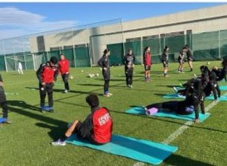 منتخب مصر للكرة النسائية يختتم استعداداته لمواجهة السعودية وديا غدا
