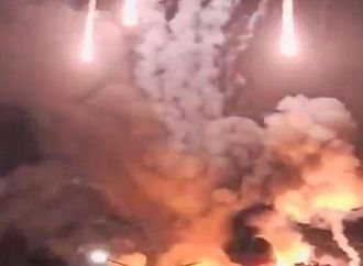 صحيفة: تقارير عن استخدام الولايات المتحدة لـ"سلاح غامض" في غارة اعتقال مادورو