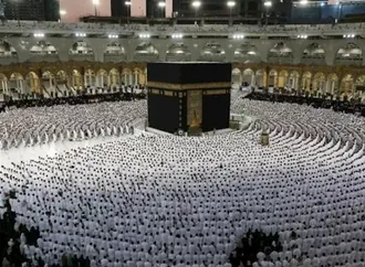 51 حالة بالمستشفيات.. الصحة تكشف تفاصيل الوضع الطبي للحجاج المصريين
