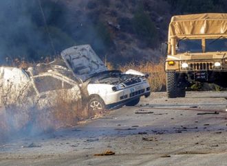 4 قتلى بضربة إسرائيلية في شرق لبنان   