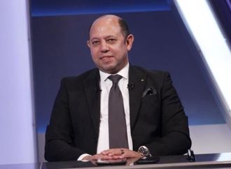 غدروا بيا.. عبد الله جمعة يهاجم عضو الزمالك