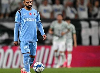 مدرب طرابزون: صلاح رفع سقف التوقعات.. ولا أحب الاعتراض على قراراتي