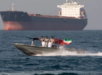 هرمز يشعل الأزمة.. مفاوضات باكستان بين واشنطن وطهران تصل إلى طريق مسدود وتهدد بانفجار جديد