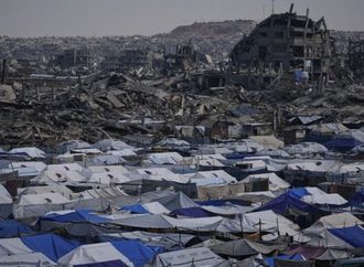 إعلام عبري: إسرائيل أبلغت مصر رسميا عن بدء المرحلة الثانية في قطاع غزة خلال أيام