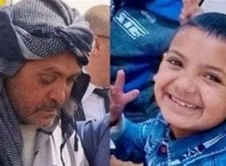 فرق الإنقاذ تواصل الحفر للوصول إلى الطفل "أيوب" العالق داخل بئر.. صور